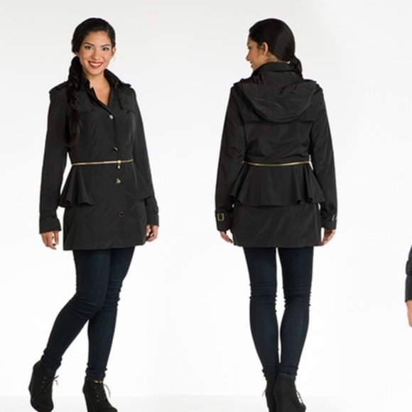 Betsey Johnson Jackets & Blazers - Betsey Johnson Convertible Peplum Rain Coat Small
